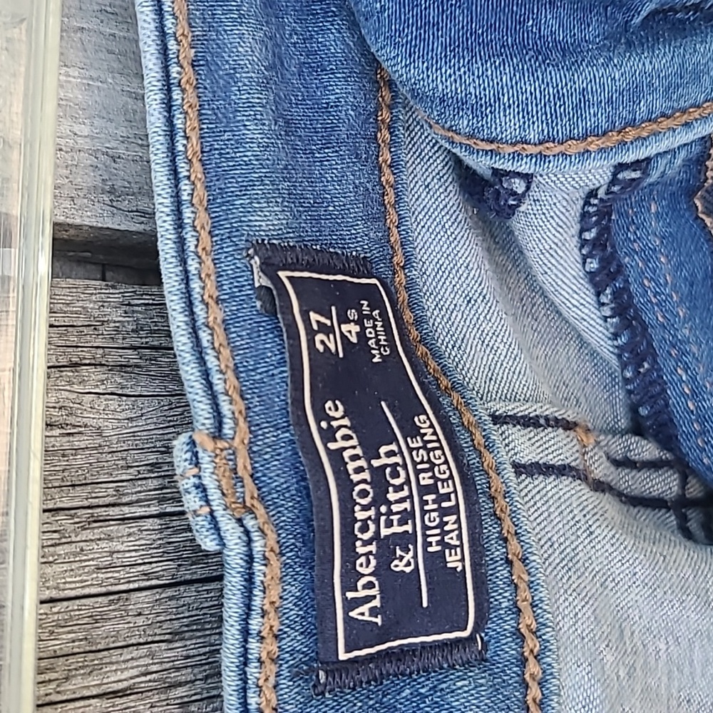 Abercrombie & Fitch Blue Skinny Jeans Distressed Style - Picture 4 of 4
